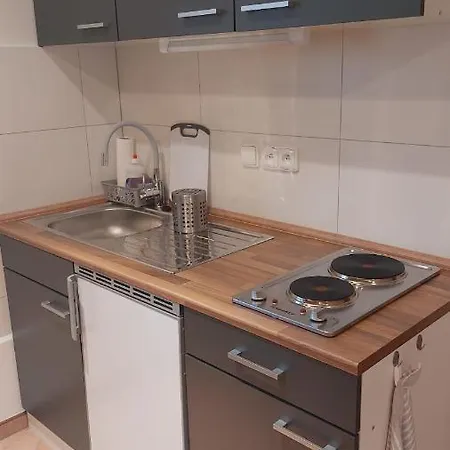 Anglicky Roh Apartment *